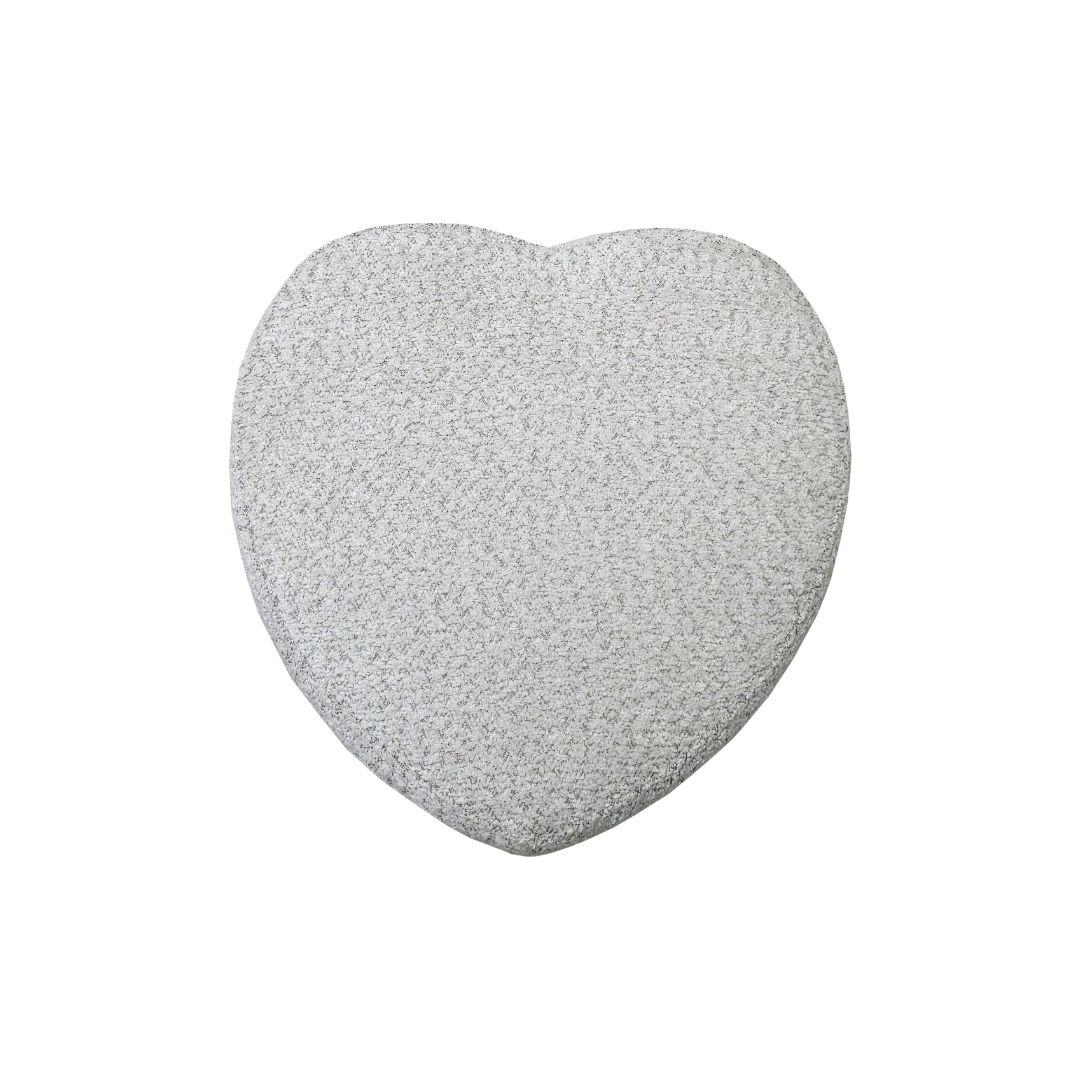 HEART-SHAPED Pouf