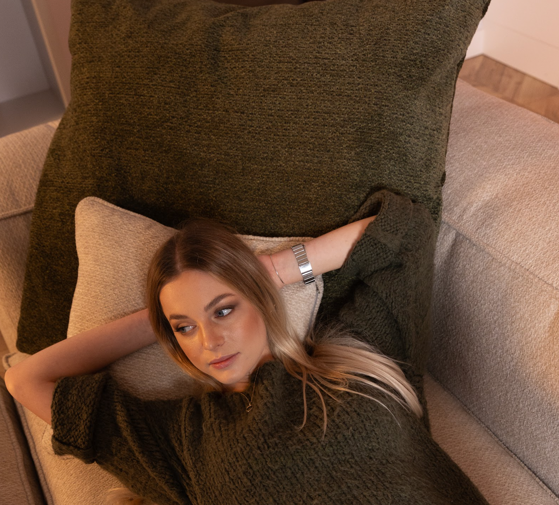 Square pillow 85x85cm