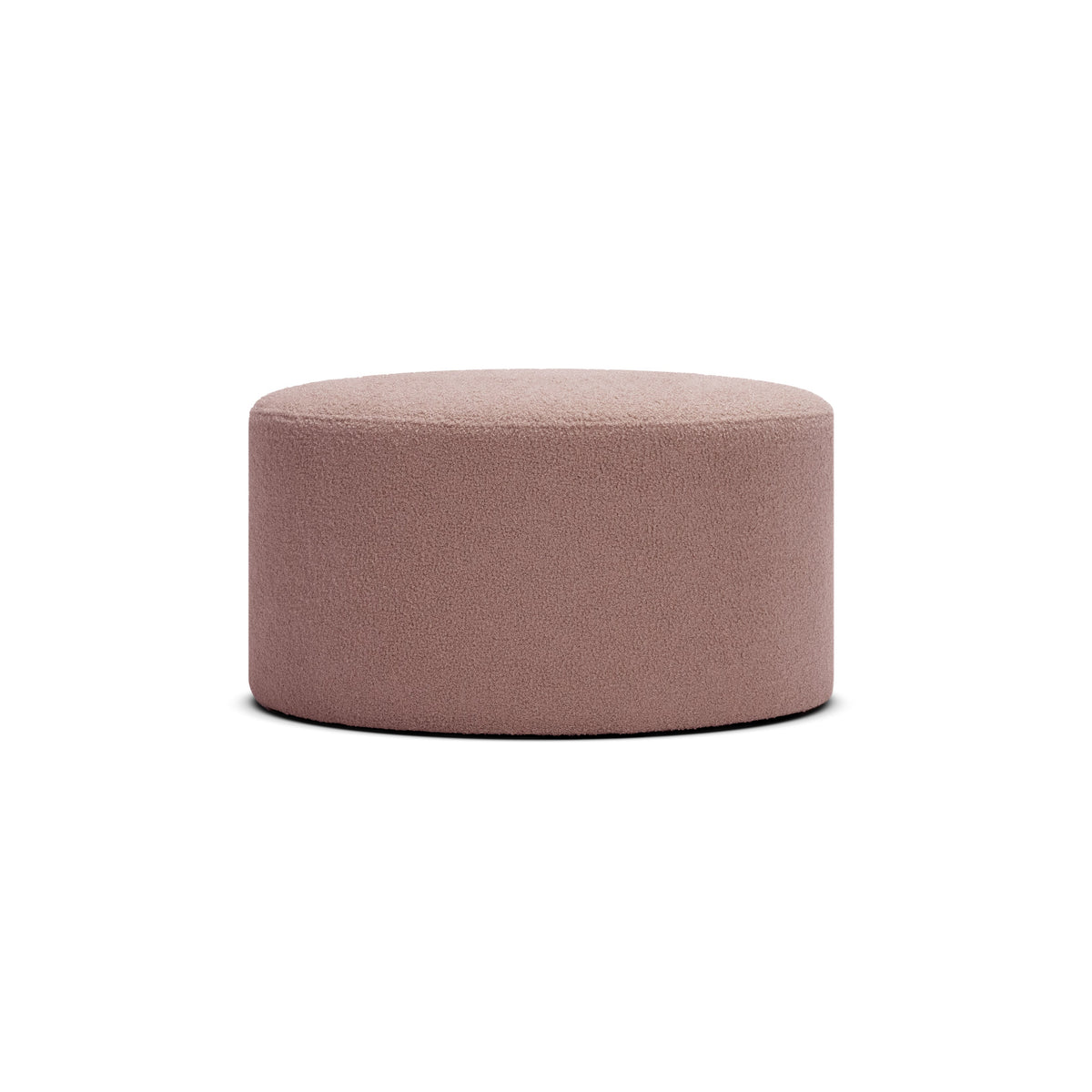 Rosa Sofa Ideen: SENCHA Pouf in Puderrosa von Furni als Farbakzent im Wohnzimmer